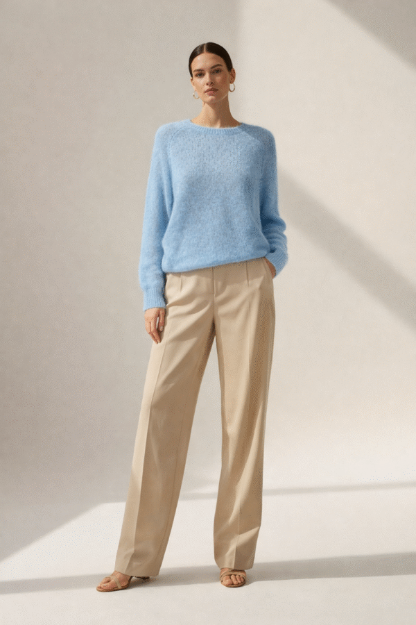 Moheros megztinis be raštų ilgomis rankovėmis